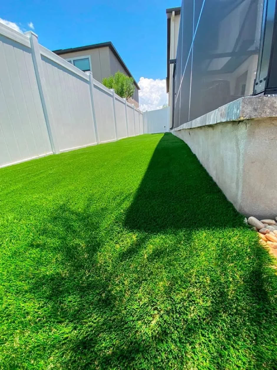 Artificial grass installation by Artificial Grass Empire